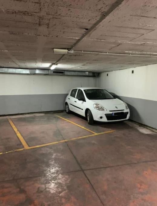 Malagueta, Free Parking, Center & Beach Malaga Ngoại thất bức ảnh